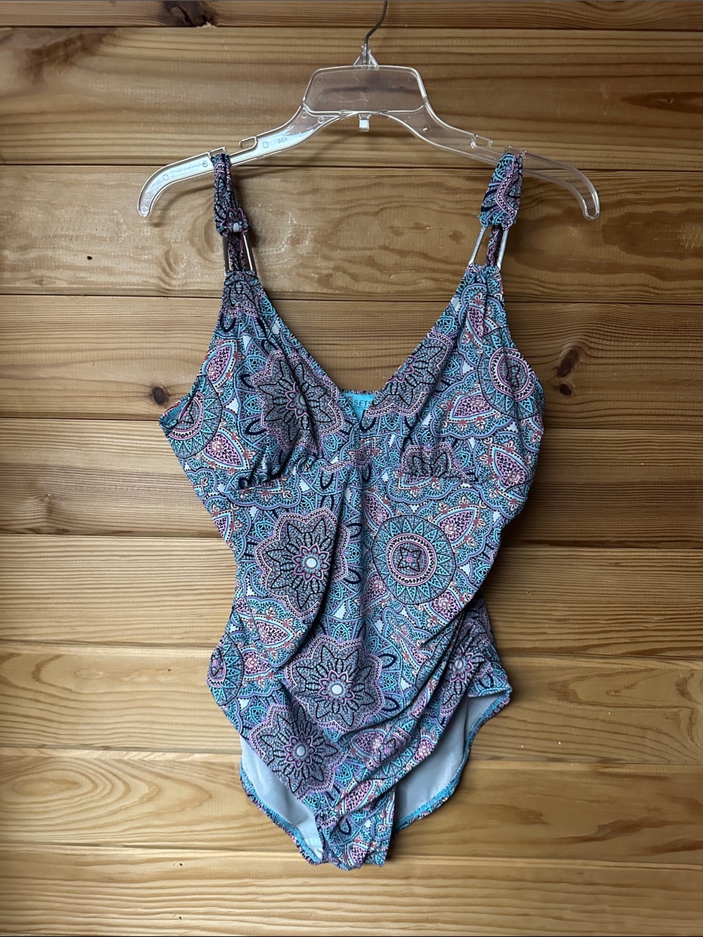 Love Your Assets Women's Paisley Print Swimsuit- Blue/Pink Size XL